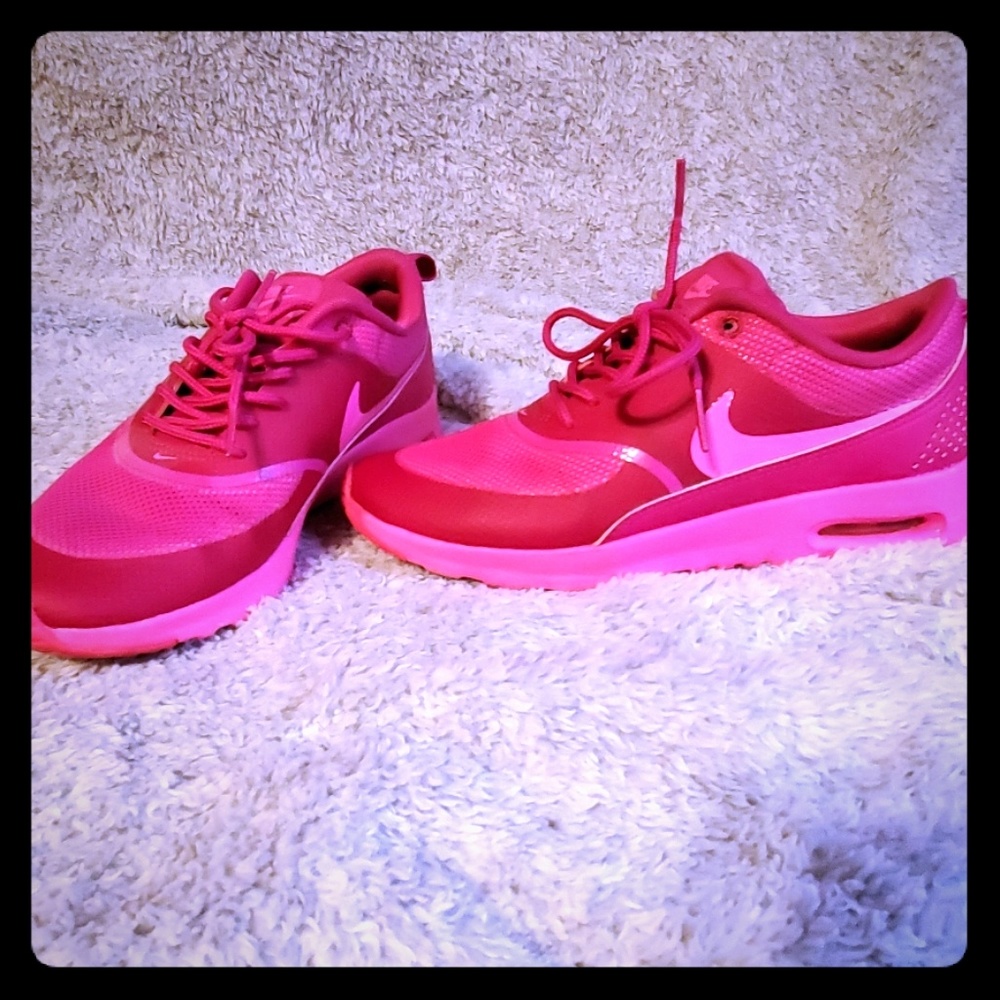 Air Max Thea
